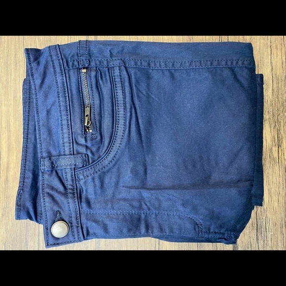 Mango: Blue Jeans - Picture 4 of 5